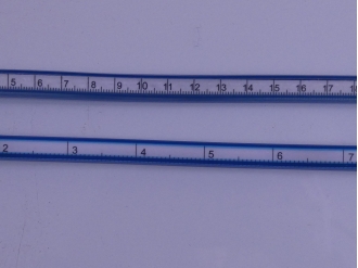 REGLE CARREE SOUPLE – Ref 473